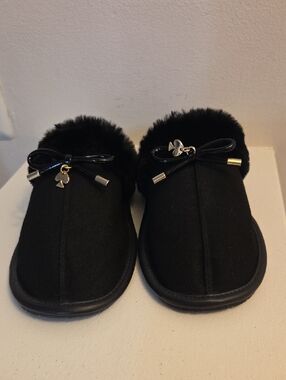 kate spade Black Faux-Fur Bow Slip-On Kids Slippers